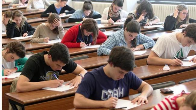 Corrigés du bac de français 2025 dès la sortie  de l'épreuve